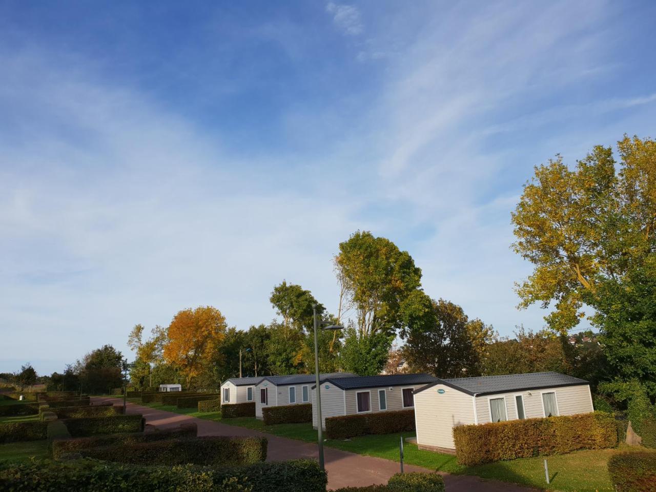 Camping Le Mont Joli Bois Criel-sur-Mer Exterior foto