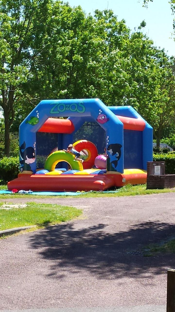 Camping Le Mont Joli Bois Criel-sur-Mer Exterior foto